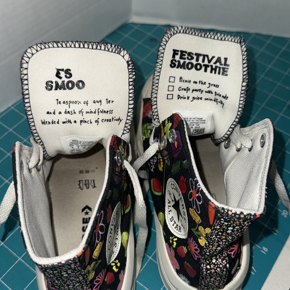 Converse Black Fruit Festival Smoothie Hi Top Move Platform Chuck Taylors Size 8 - Picture 11 of 16
